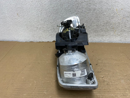 1999 - 2006 GMC Sierra Right Passenger RH Halogen Headlight AH0568 DG8
