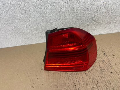 2006 2007 2008 Bmw 328i 3 Series Right Passenger Rh Side Tail Light AF7168 LK0