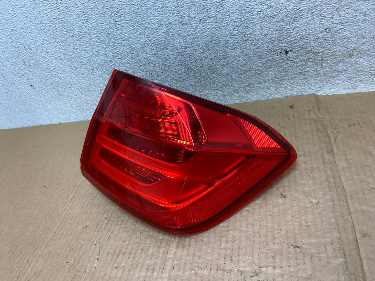 2012-2015 Bmw 3 Series F30 Sedan Right Passenger Side RH Tail Light AI6669 LK1