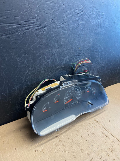 1999 Ford E250 E350 E450 VAN Speedometer Instrument Cluster AE4121 DG1