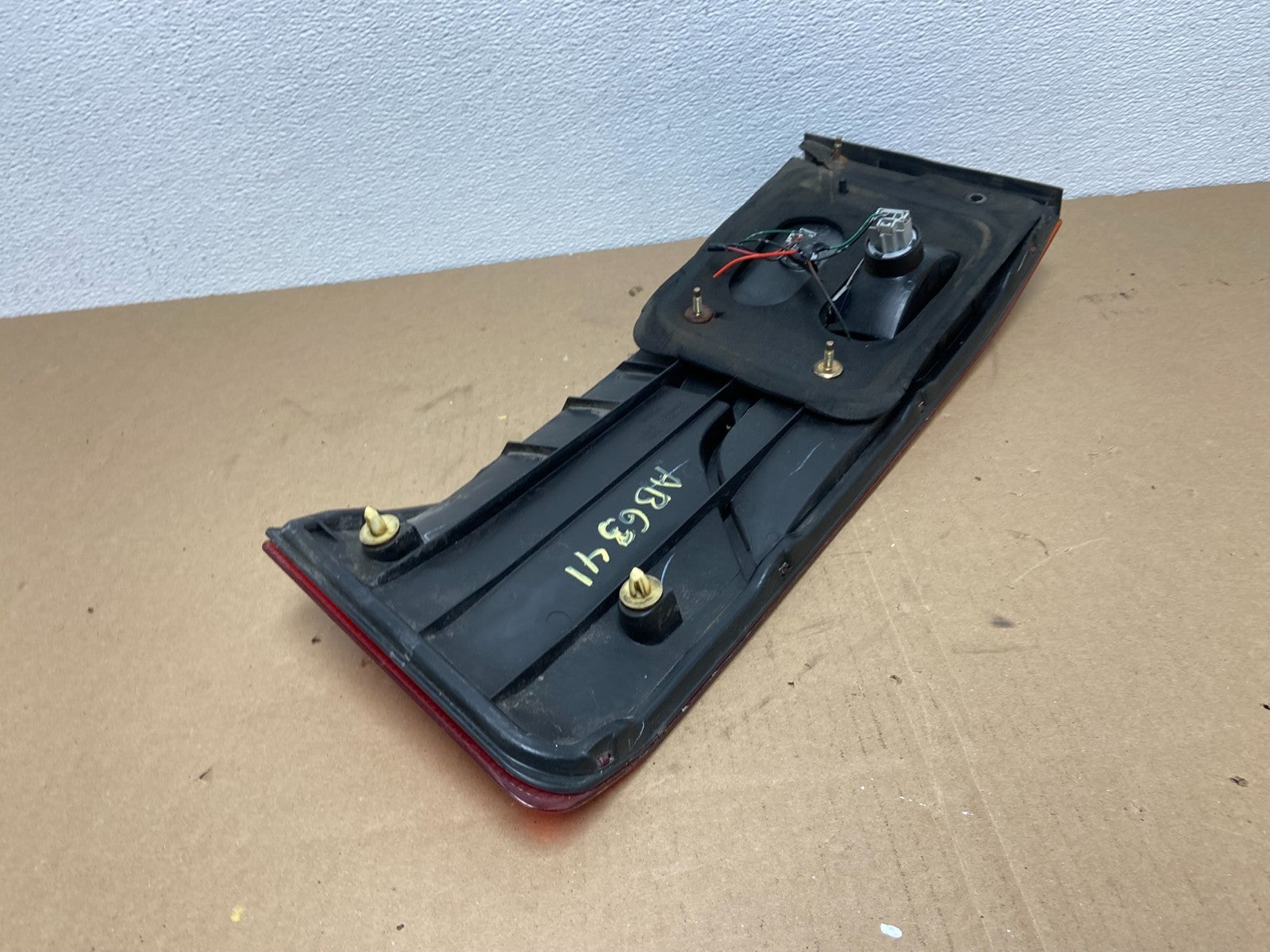1999 2000 2001 Honda Odyssey Left Driver LH Tail Light Inner Oem AB6341 DW5
