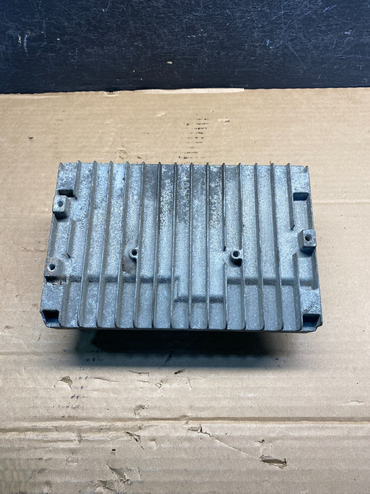 2005 Dodge Durango 4.7 Engine Contol Module Computer ECM ECU AD7624 DG1