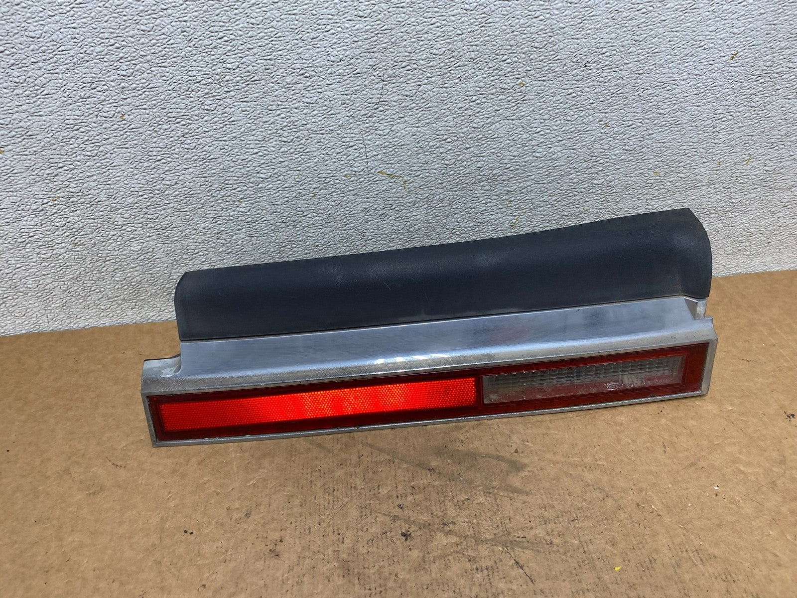 1984 to 1989 Lincoln Mark 7 VII Left Driver LH Side Tail Light S6833 PS0