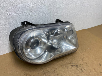 2005 to 2010 Chrysler 300C Right Passenger RH Side Halogen Headlight AC3319 DW2