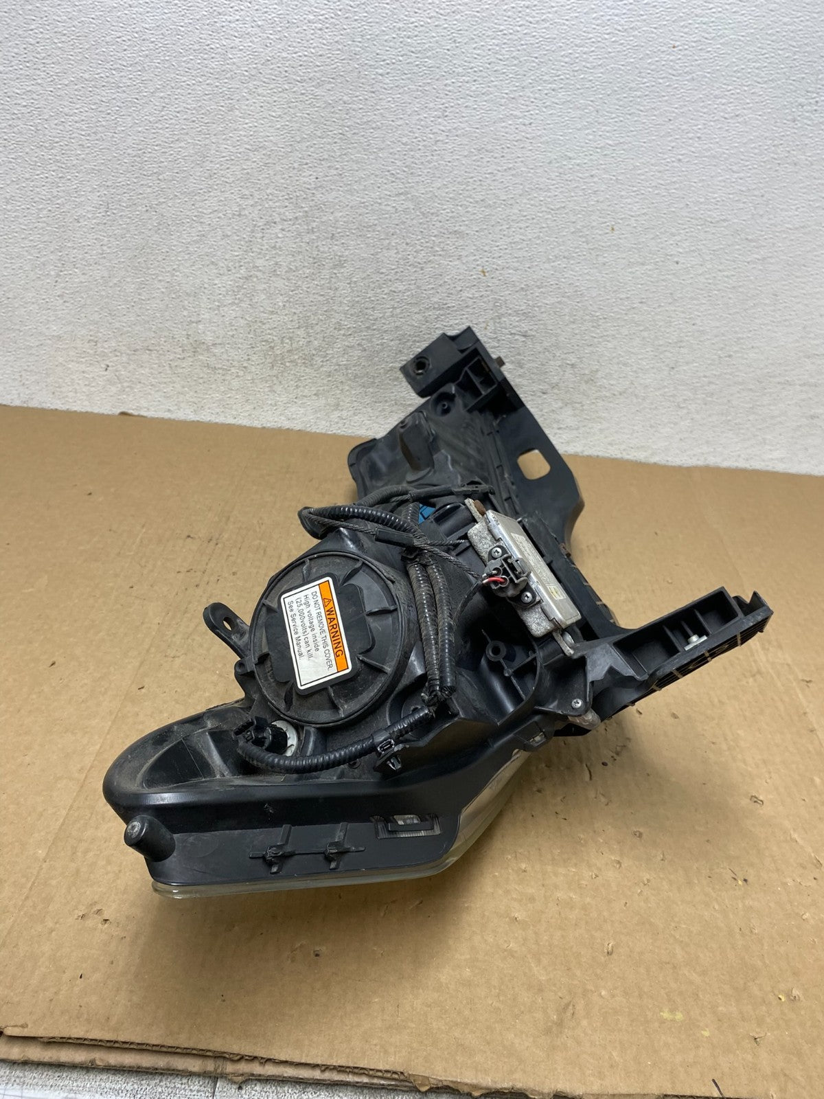 2009 to 2011 Acura TL Headlight Left Driver LH Side Xenon HID AF9671 DW7