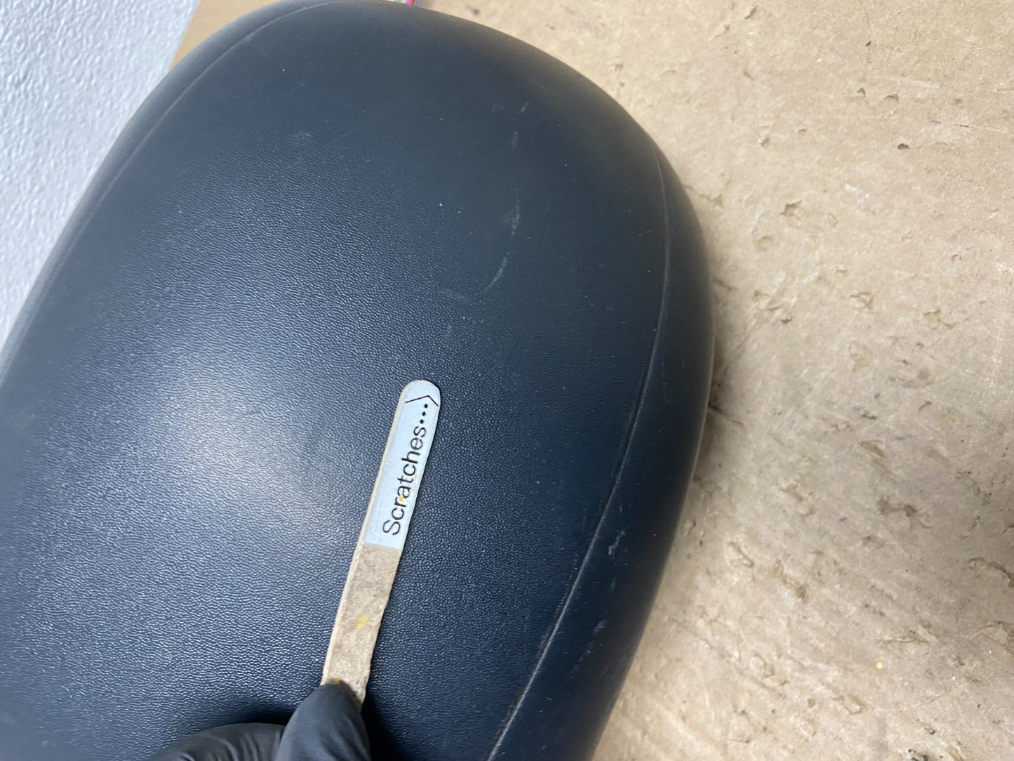 1999 to 2006 GMC Sierra Left Driver LH View Door Mirror Turn Sgn OEM AC1445 DW4