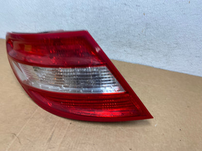 2008 - 2011 Mercedes C-Class Left Driver LH LED Tail Light AD5483 LK1