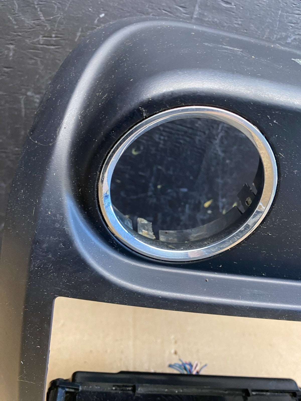 2011 to 2017 Jeep Compass Dash Climate Temperature Control Radio Bezel AC4769 DG3