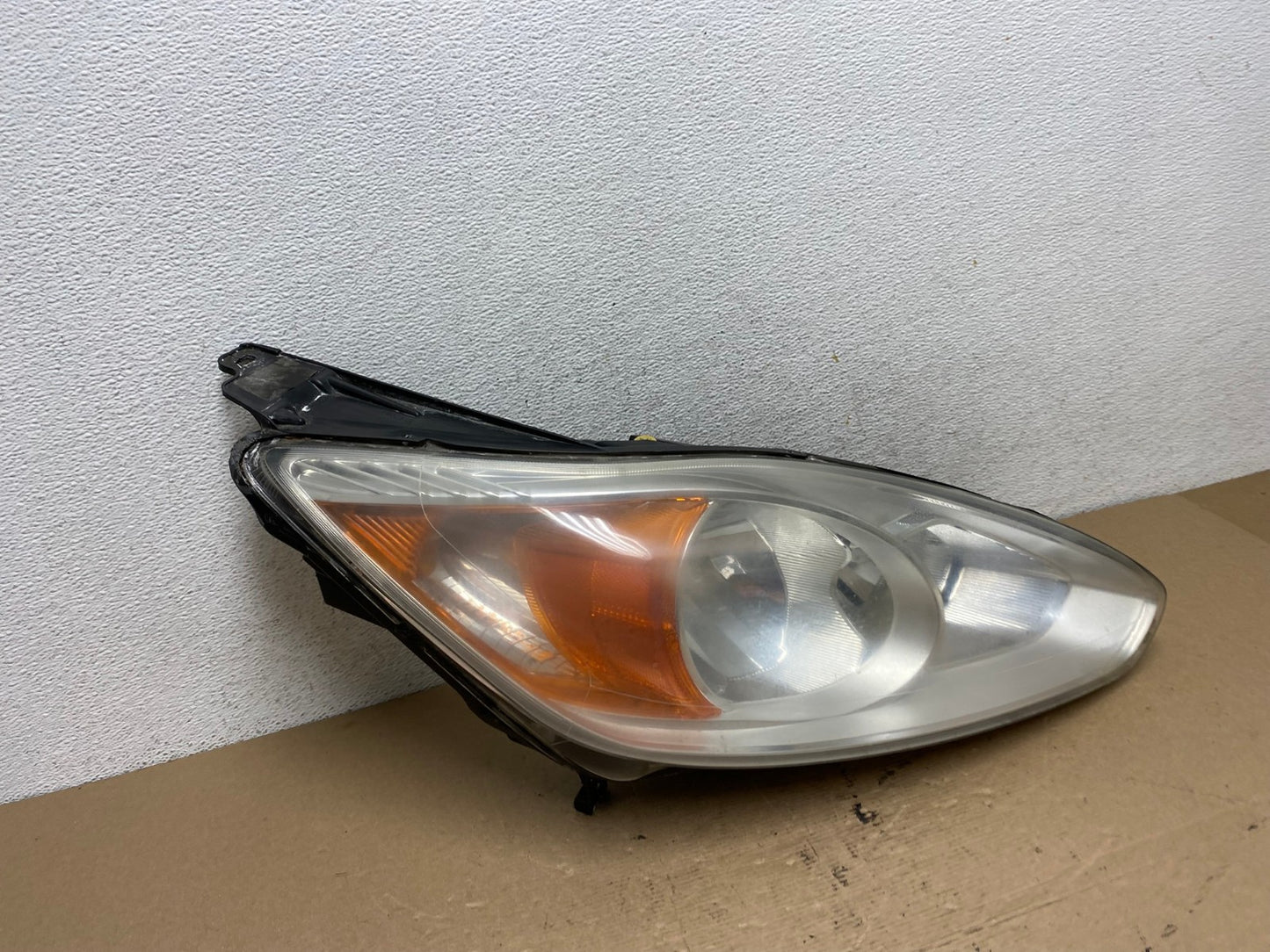 2013 to 2016 Ford C-MAX Right Passenger Side Headlight AF4477 LK2