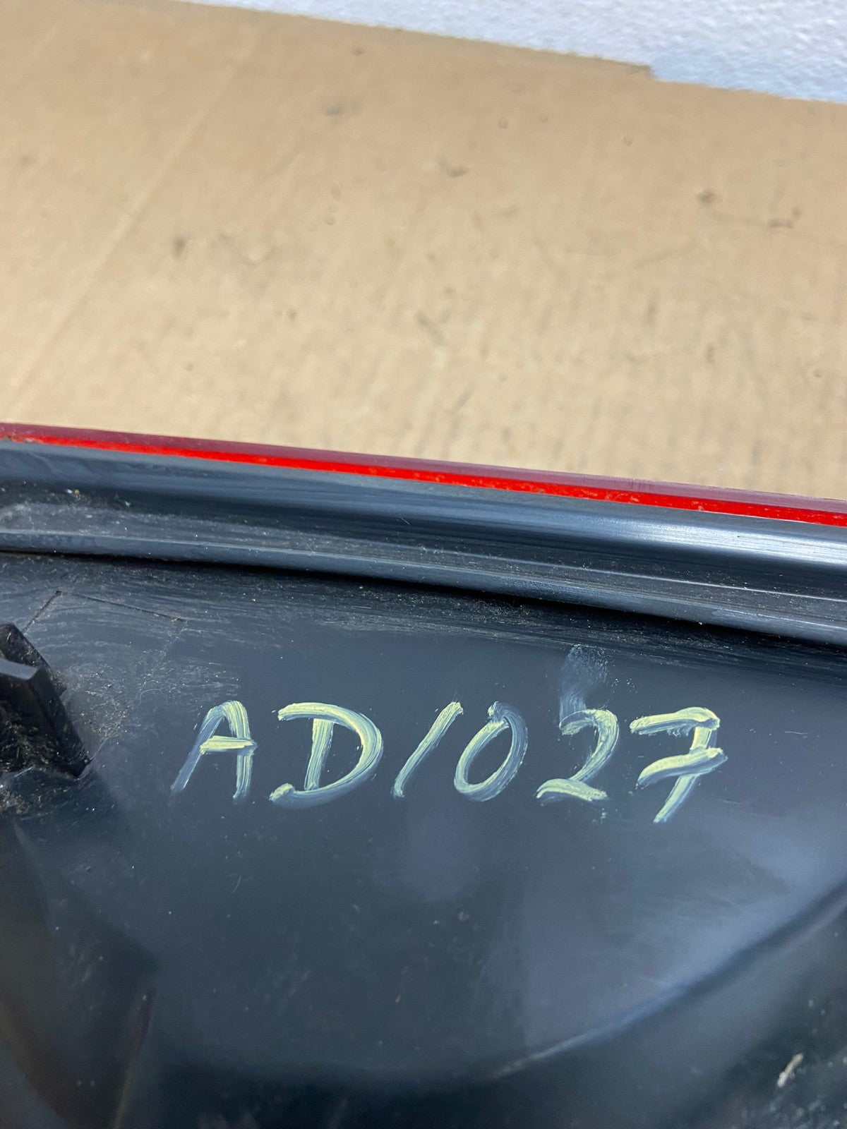2002 to 2005 Ford Explorer Right Passenger Rh Side Tail light AD1027 LK6