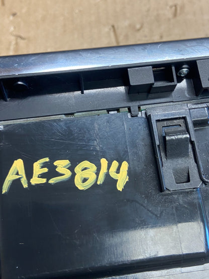2007 - 2009 Audi Q7 Front Heater AC Dual Climate Control Panel AE3814 DG5