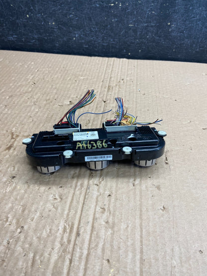 2011 - 2014 Volkswagen Jetta Center Climate Control Panel AC Heater af6387 DG4