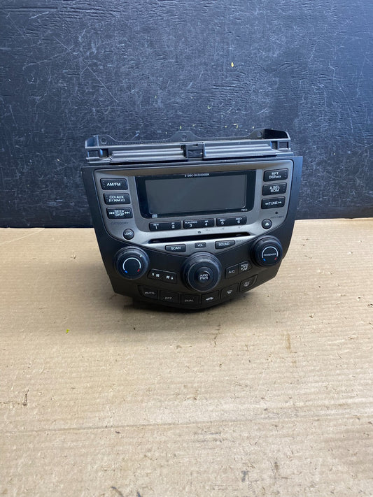 2003 to 2007 Honda Accord Radio CD Player Climate Control Switch AH3873 DG0