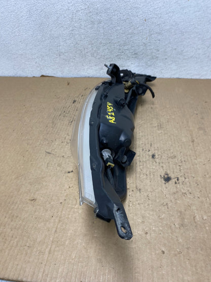 2011-2014 Nissan Juke Turn Signal Headlight Right Passenger RH Halogen AG2454 DW6