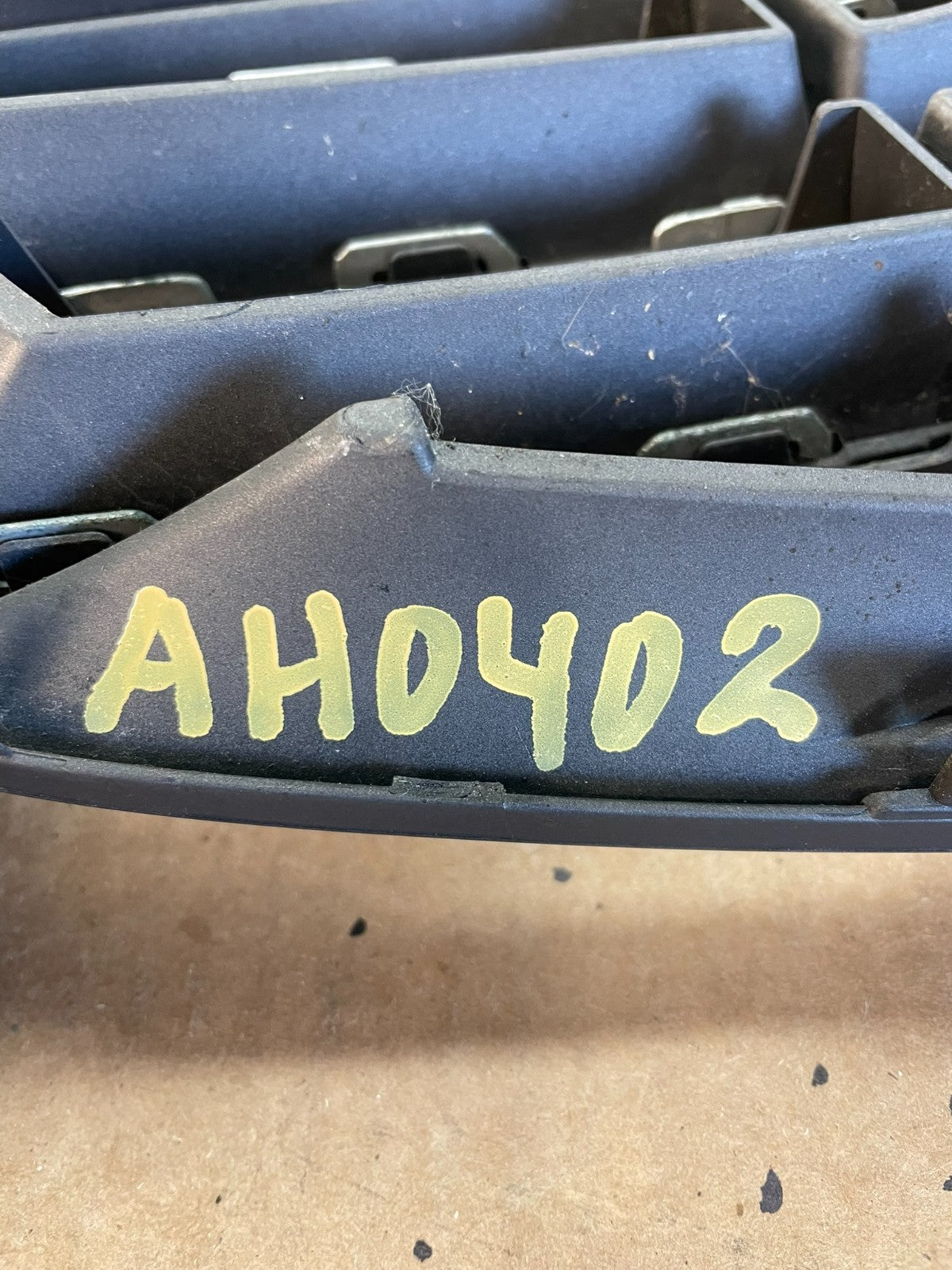 2014 2015 2016 2017 2018 Volvo S60 Front Grille Grill ah0402 DG5