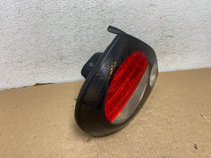 2000 to 2001 Nissan Maxima Left Driver Lh Side Tail Light AF7455 LK2