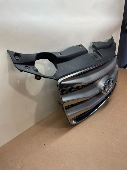 2010 to 2012 Hyundai Santa Fe Front Upper Grill Grille AJ1260 DG1