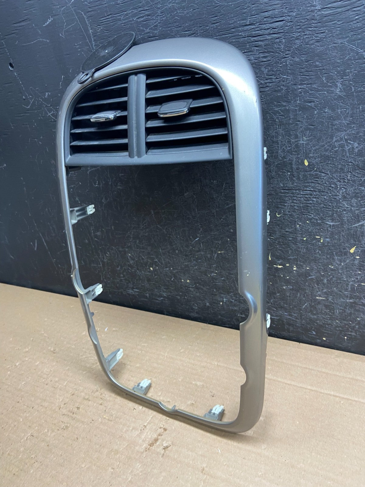2013-2016 Chevrolet Malibu Center Radio Switch Air Vent Trim Bezel AG0242 DG3