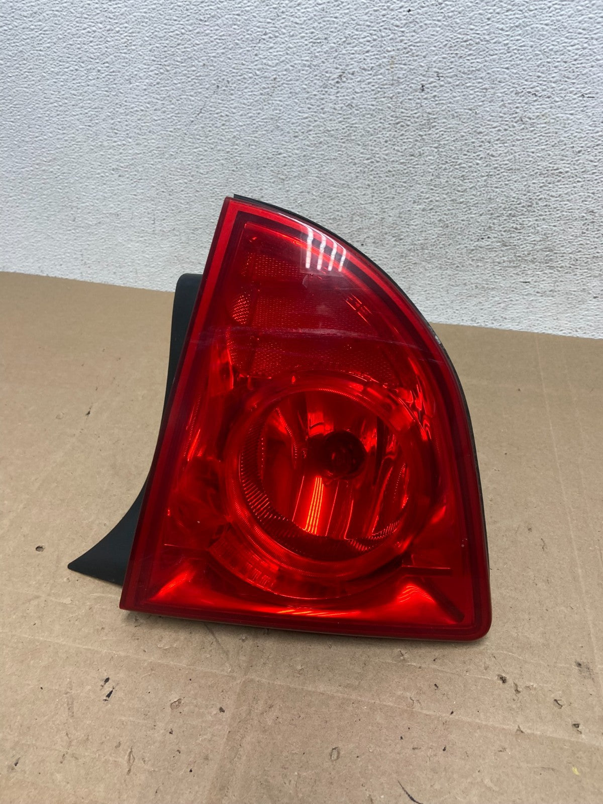 2008 2012 Chevrolet Malibu Right Passenger RH Side Tail Light AE5960 DW0