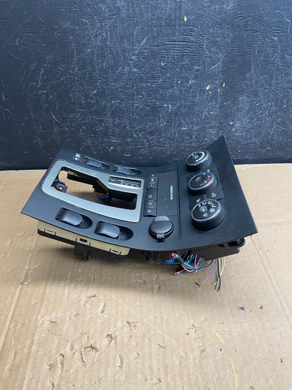 2007-2008 Suzuki XL-7 Center Console Climate Control Shifter Panel Trim AD21942