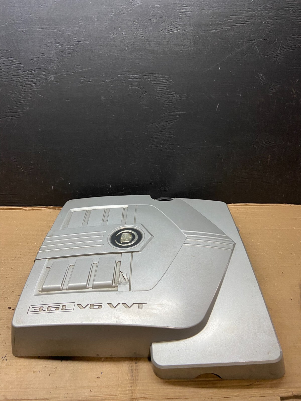 2004 to 2007  Cadillac CTS 3.6L Plastic Engine Cover Shield E8033 PS2