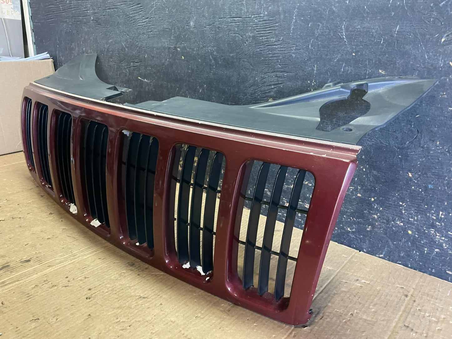 2005 2006 2007 Jeep Grand Cherokee Front Upper Grill Grille OEM z8137 DG2