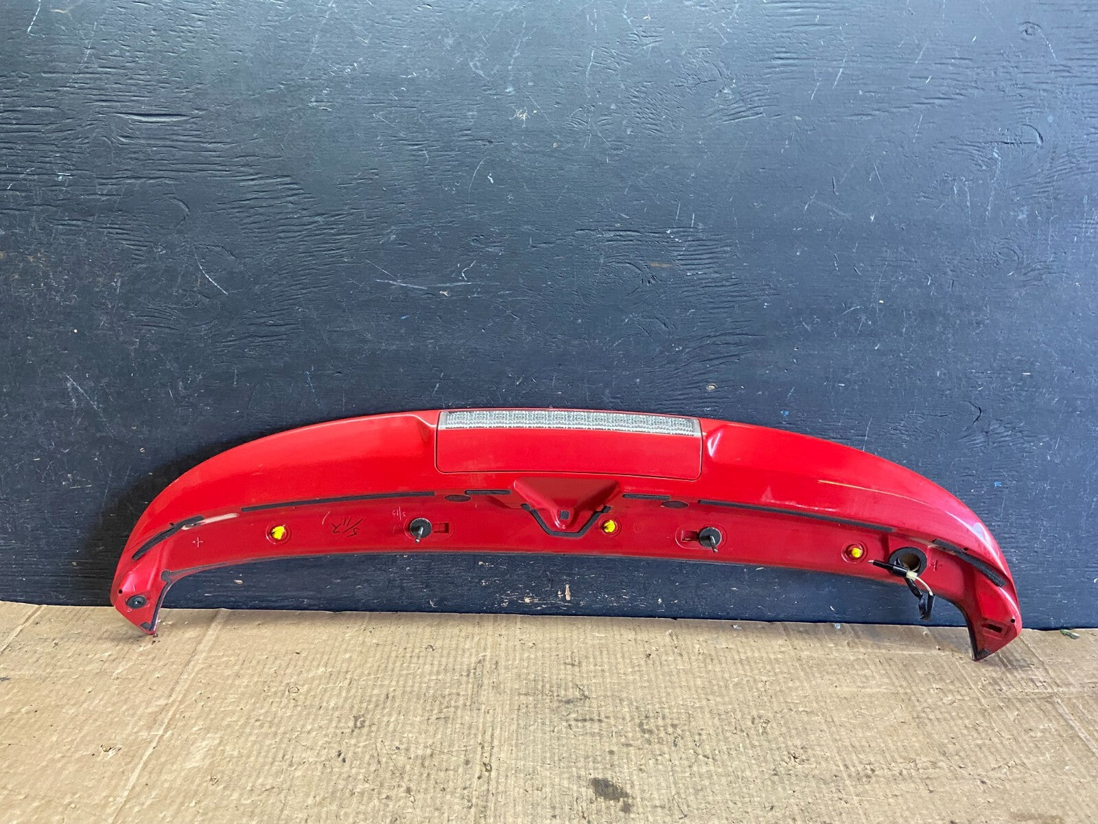 2005 to 2006 Saab 9-2x 92 Rear Trunk Deck Lid Spoiler Wing O6355 PS8