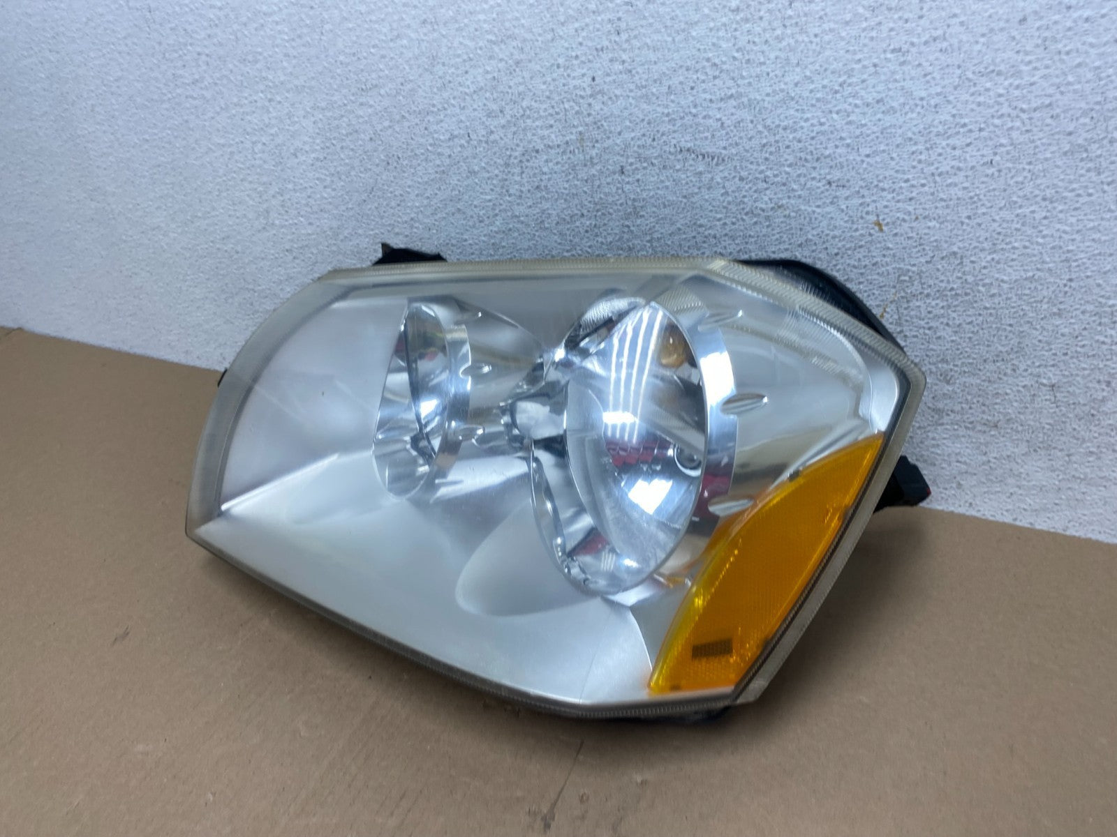 2005 2006 2007 Dodge Magnum Left Driver LH Side Headlight ae7182 DG1