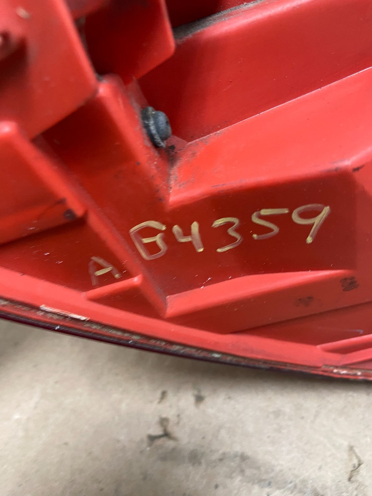 2009 2010 Nissan Murano Left Driver Lh Side Tail Light AG43596