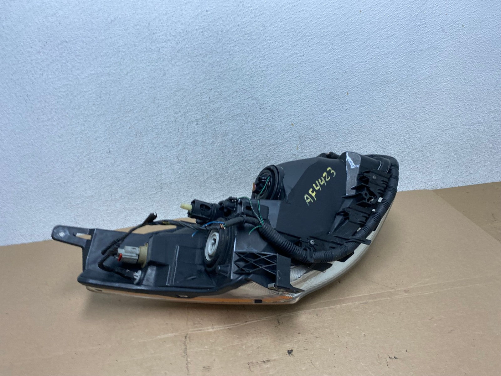Sedan 2010 2011 2012 Nissan Altima Left Driver Side Headlight AF4423 LK7