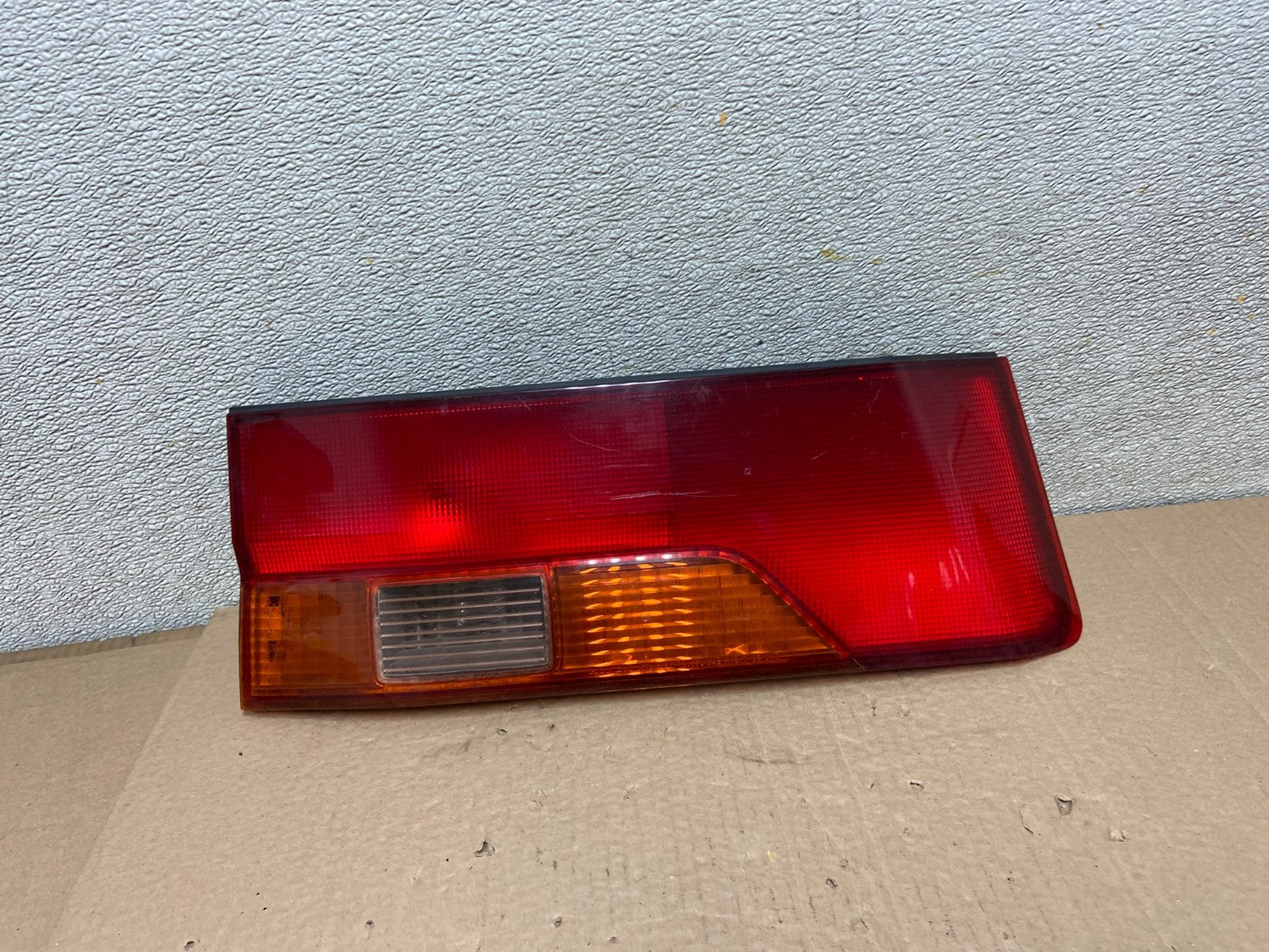 1999 2000 2001 Honda Odyssey Left Driver LH Tail Light Inner Oem AB2423 LK0