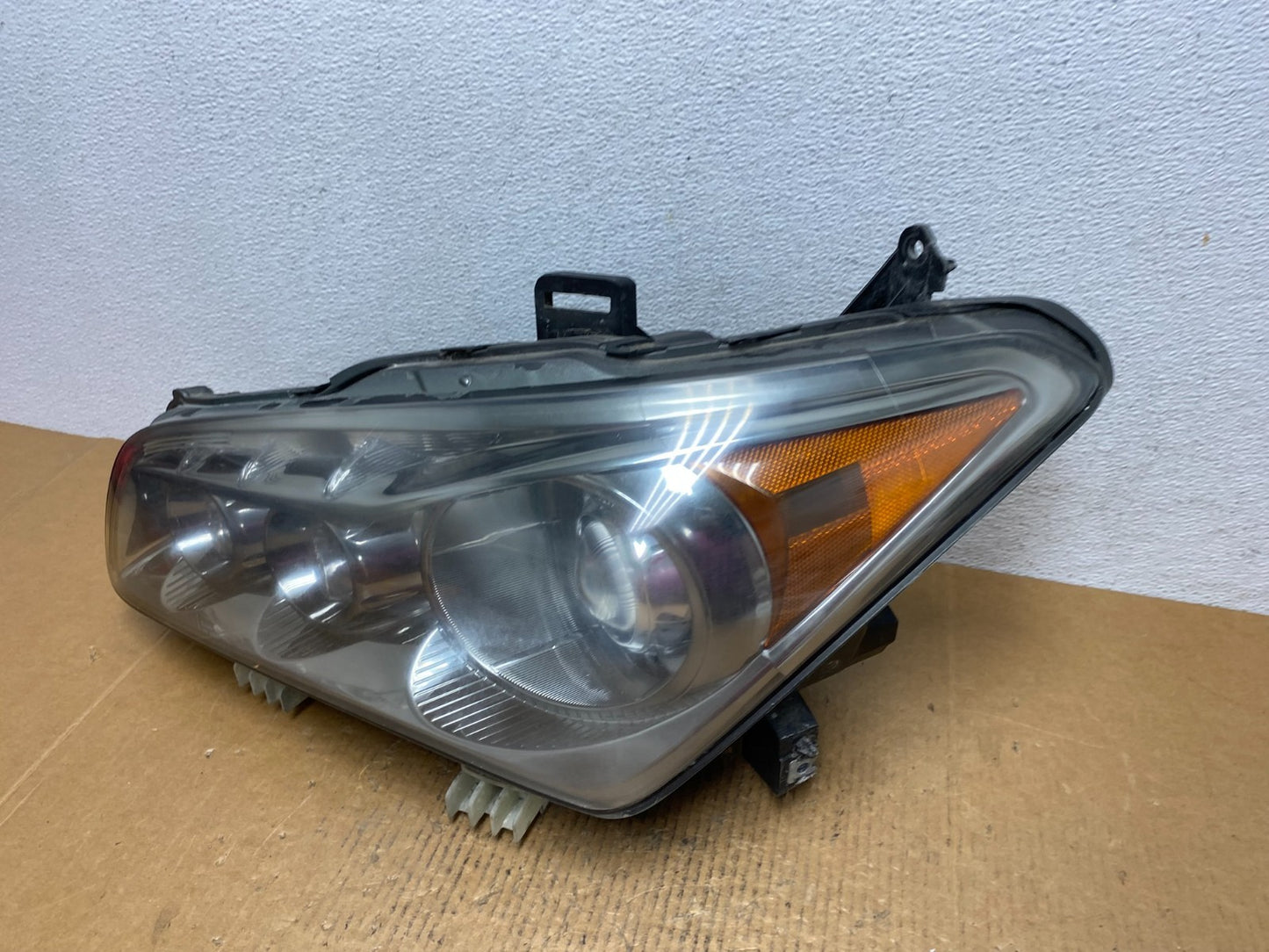 2011-2016 Infiniti Qx56 Hid Xenon Left Driver LH Headlight AE0634 DG1