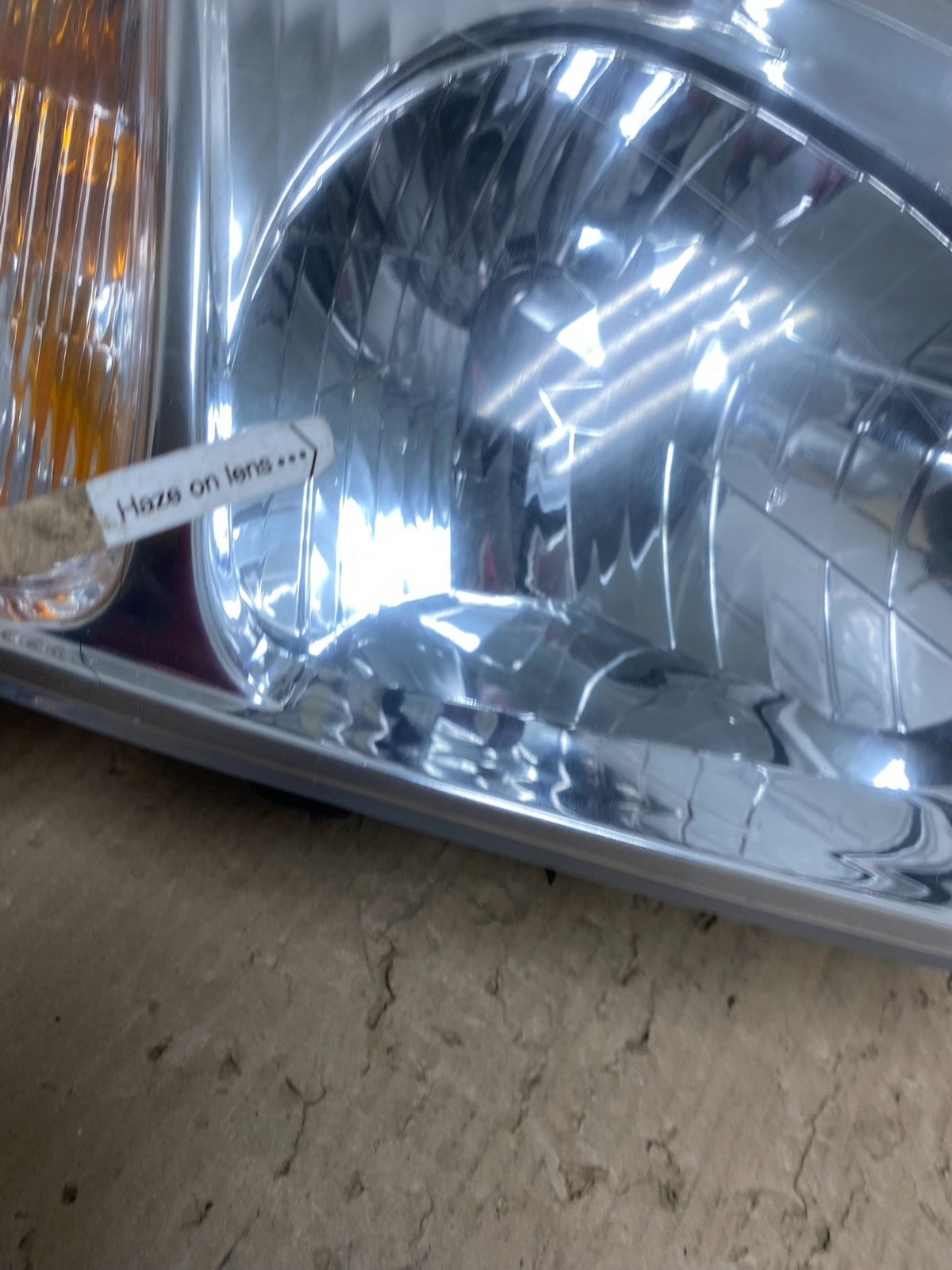 2001 2002 2003 2004 Mazda Tribute Left+Right Side Set Headlights AE9806 DW5