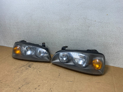 2004 2005 2006 Hyundai Elantra Left+Right Set Halogen Headlights T2222 DW1