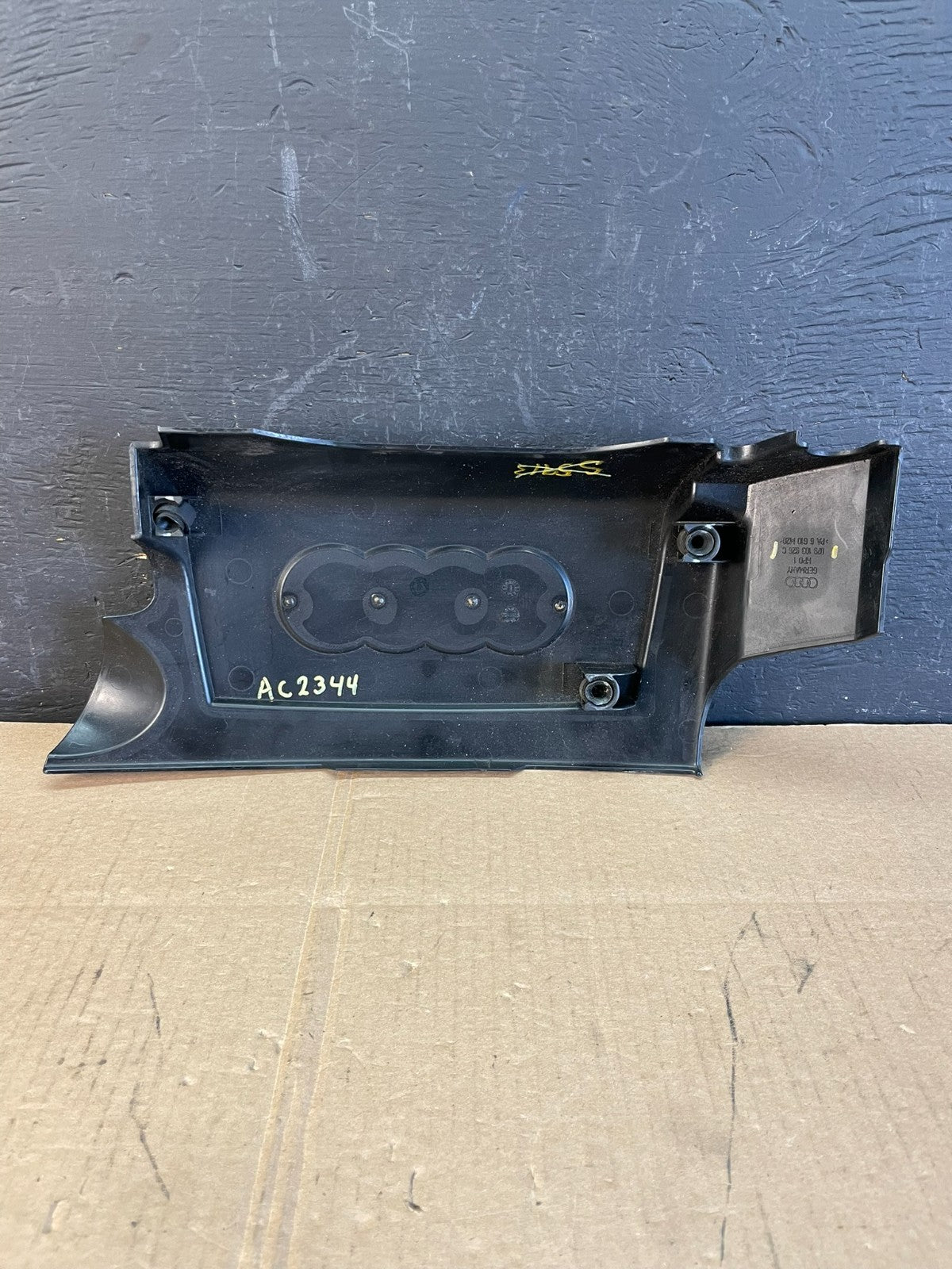 2005 to 2008 AUDI A6 4.2L Engine Black Cover Trim 079103926c OEM AC2344 DG4