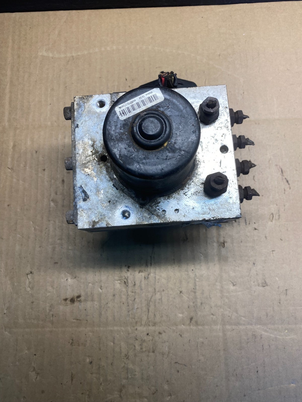 Wabco ABS Pump Hydraulic W/ Module P/N 4460470002 AB7503 DG1