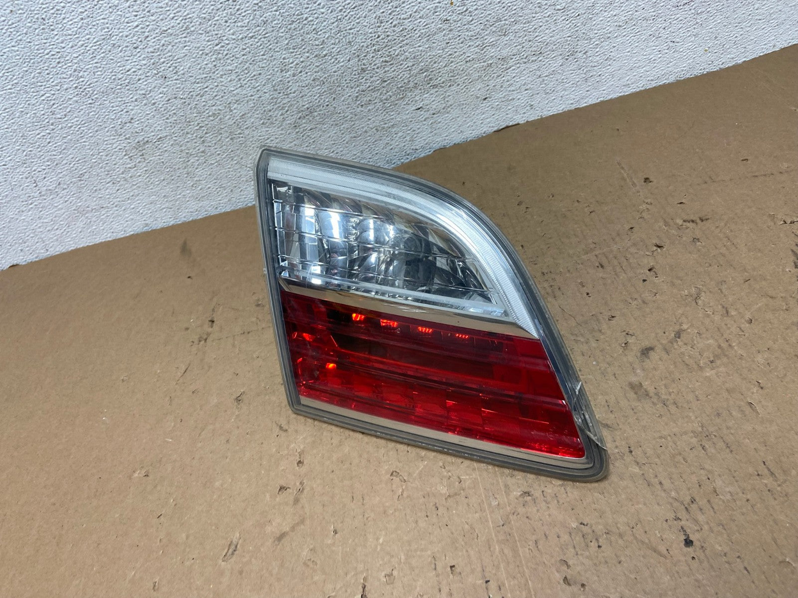 2010 2011 2012 Mazda CX-9 Tail Light Inner Left Driver LH Side AD8062 LK1