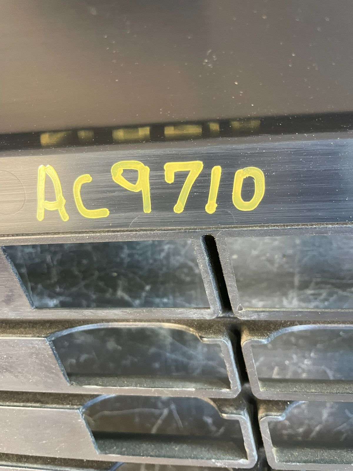 2007 2008 2009 Dodge Sprinter Front Upper Grill Grille ac9710 DG5