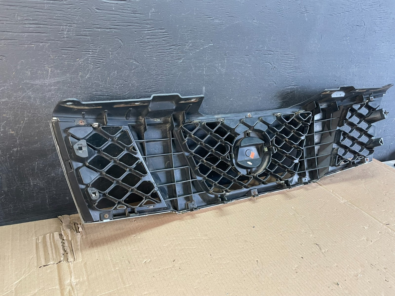 2005 2006 2007 Nissan Pathfinder Chrome Front Upper Grill Grille AE3611 4DG5
