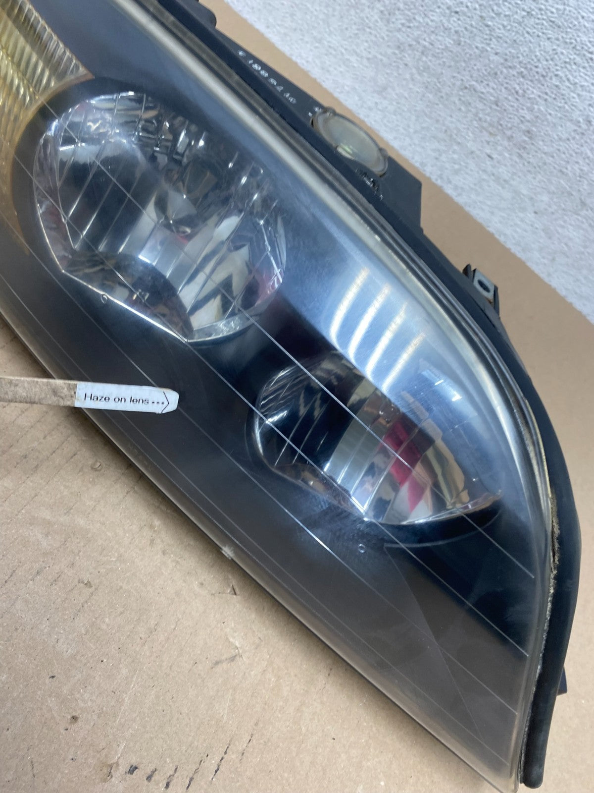 2000 to 2002 Lincoln Ls Right Passenger RH Side Headlight Halogen AE7263 DW3