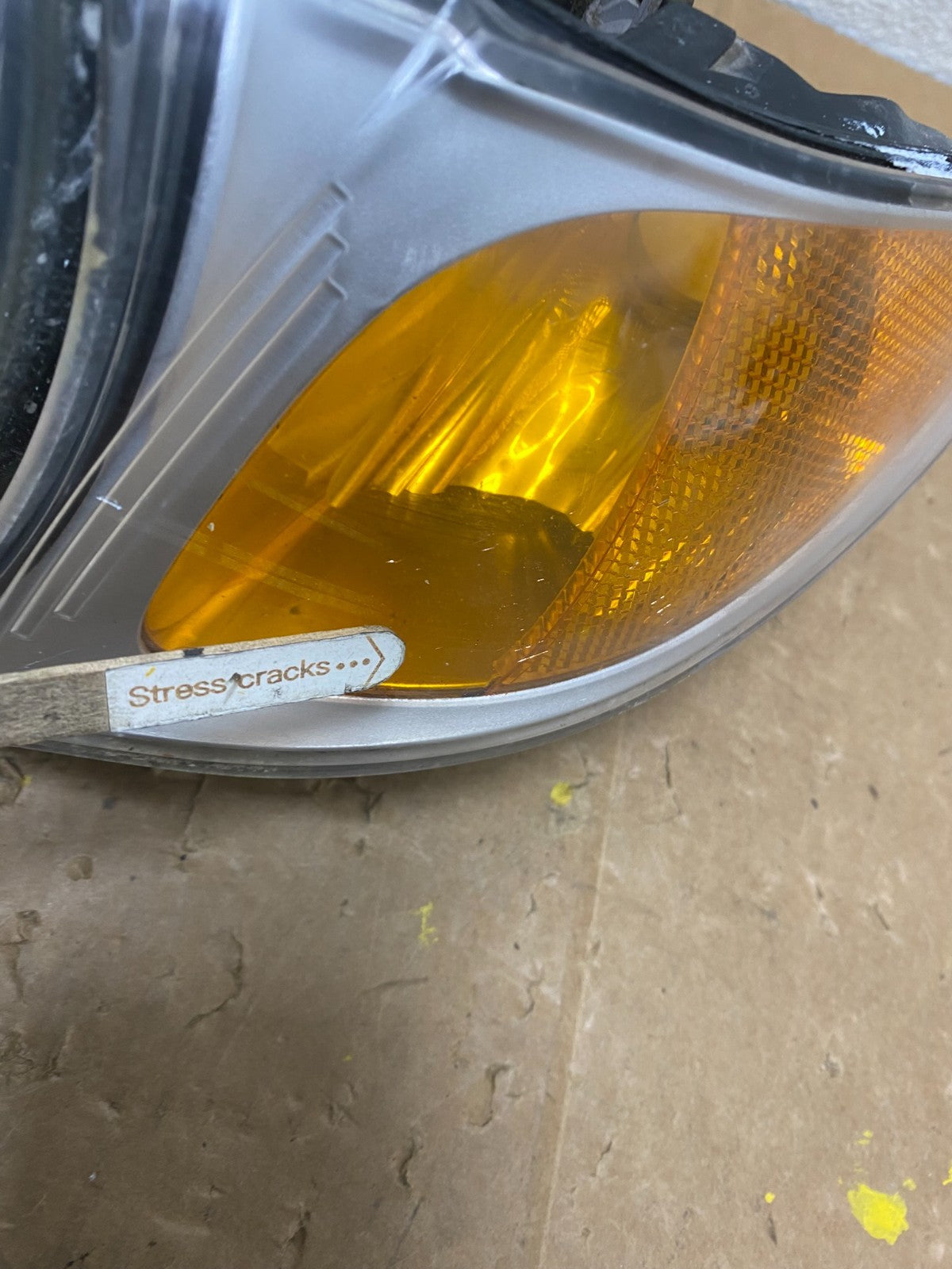 2002 to 2005 BMW 3 E46 Sedan Left Driver LH Halogen OEM Headlight V5965 DW4