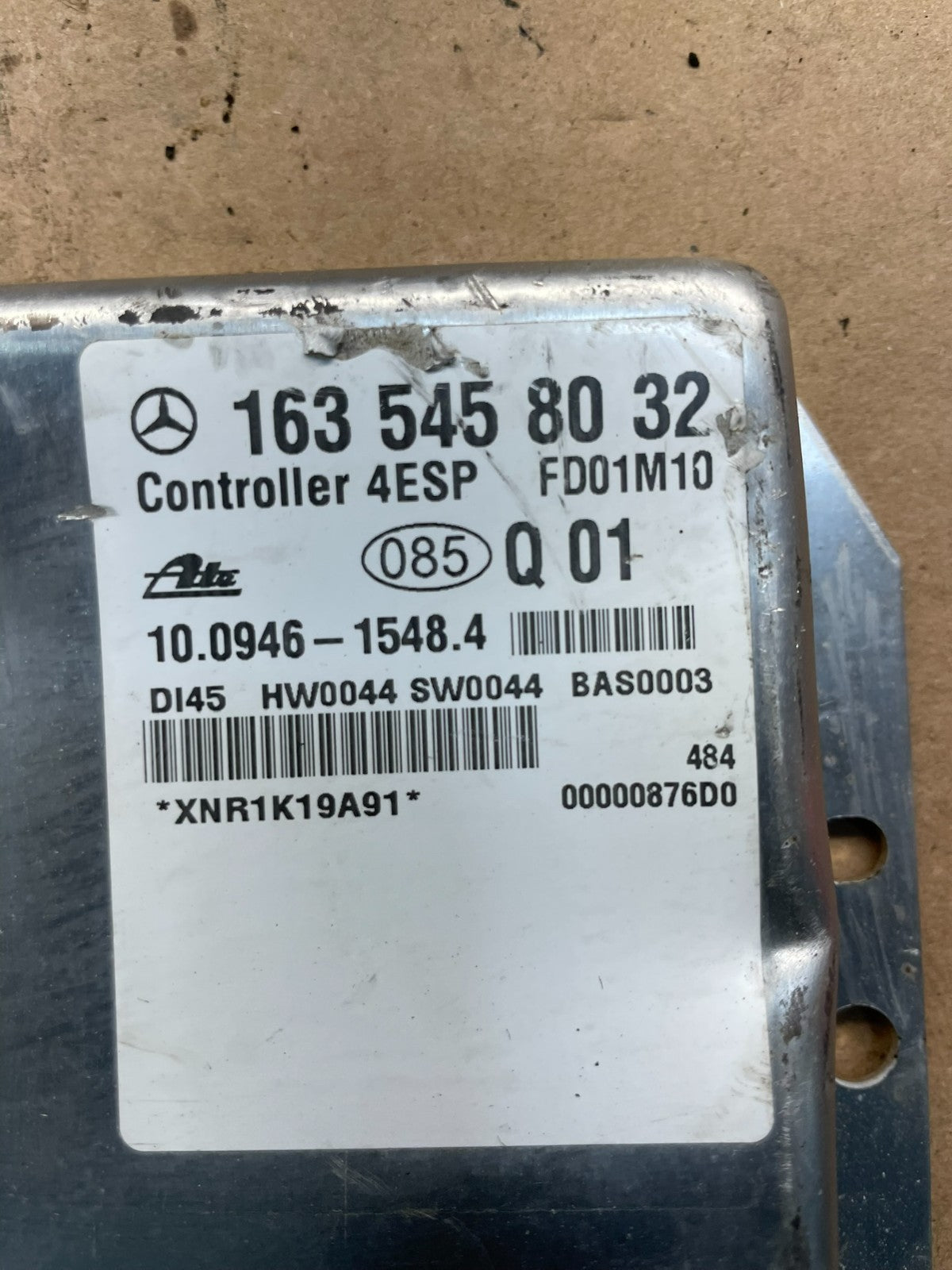 2000 to 2003 Mercedes ML-Class ML320 ABS ESP Control Module Unit OEM S7966 DG3