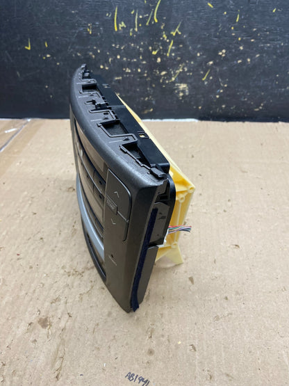 2006 to 2009 Lexus IS250 Screen Radio AM-FM CD Tuner Head Unit OEM ab5381 DG3