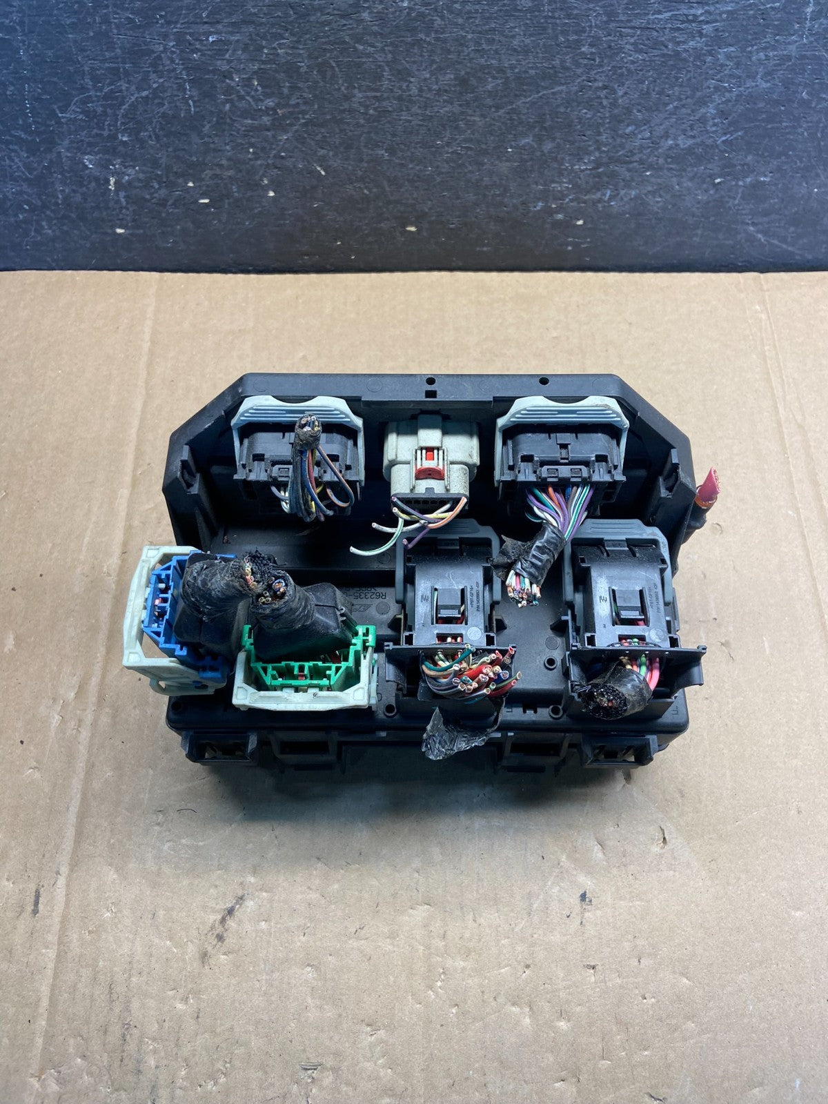 2012 Liberty Nitro TIPM Power Integrated Fuse Box Module AG1483 DW0