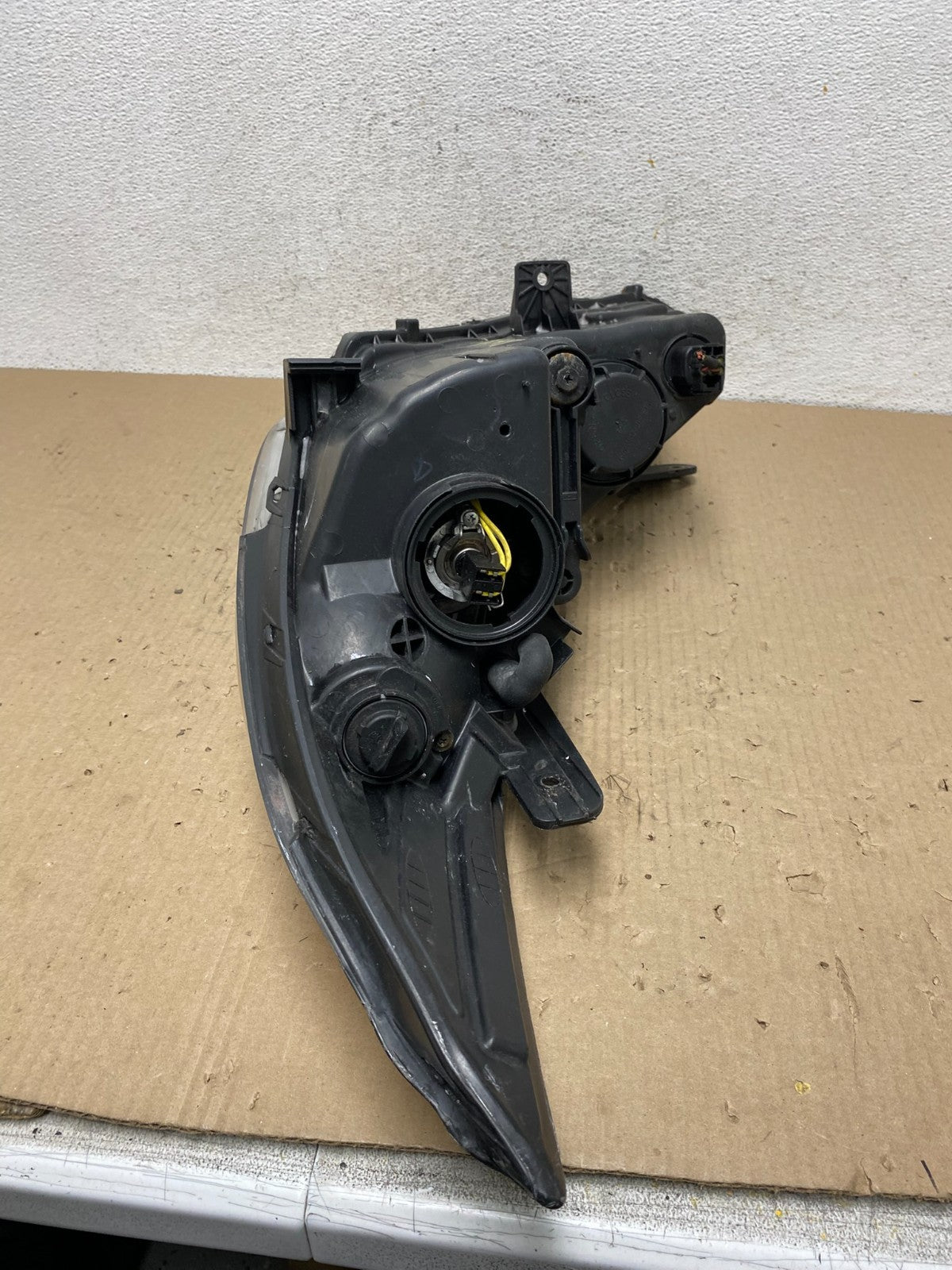 2011 - 2014 Hyundai Sonata Right Passenger Rh Side Headlight Halogen AE9749 DW8