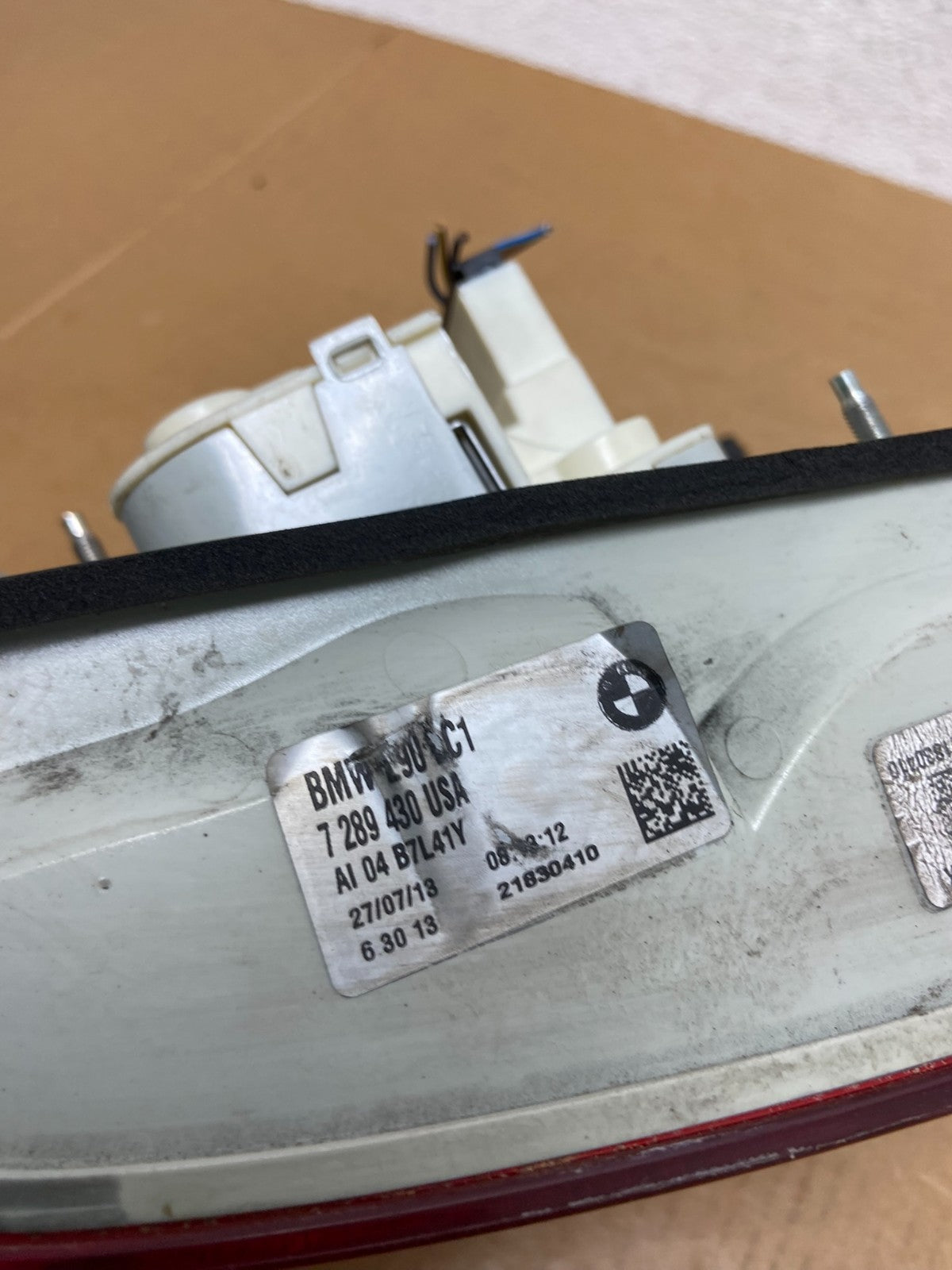 2009 2010 BMW 328i 3 Series Right Passenger RH Side Tail Light AD8978 DW5