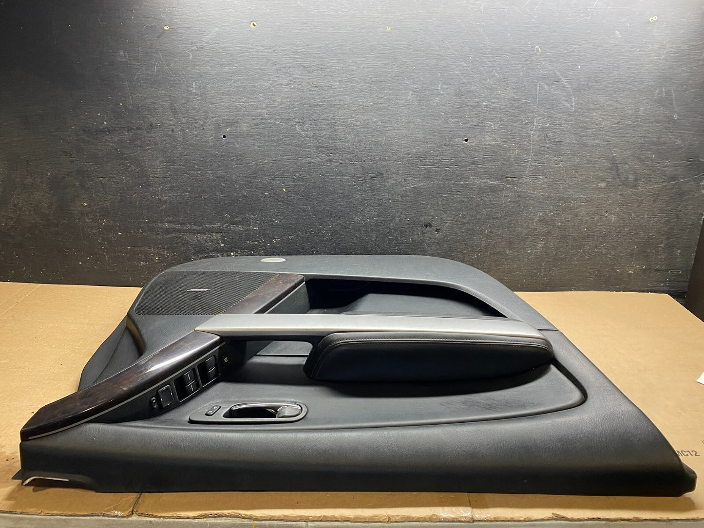 2010 2011 2012 Mazda Cx-9 Front Left Driver Lh Panel Door Trim Oem C4658 DG15