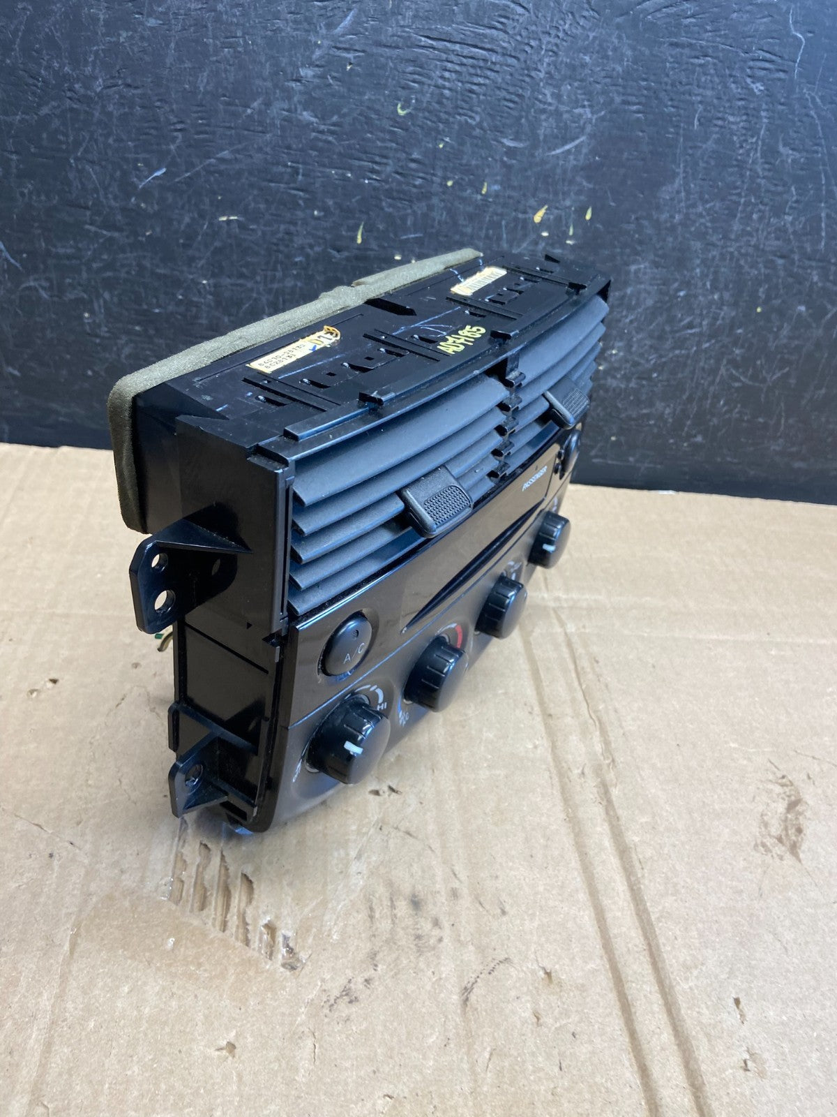 2006 to 2010 Toyota Sienna A/C Climate Heater Temperature Control AD7185 DG1
