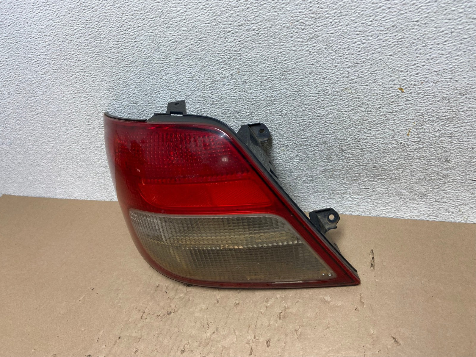 2002 to 2003 Subaru Impreza Wagon Left Driver LH Tail Light AG6766 LK1