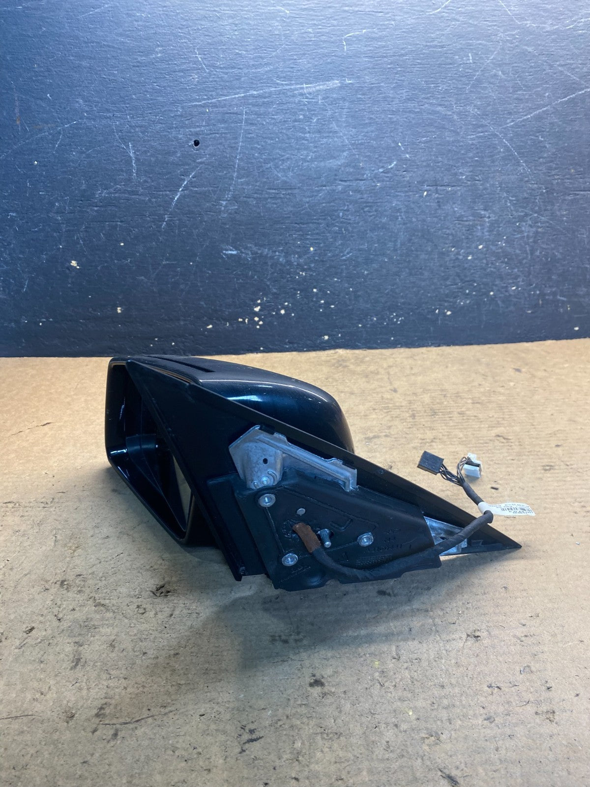 2010 to 2014 Mercedes C300 C-Class Left Driver LH View Door Mirror OEM AA2954 MS11